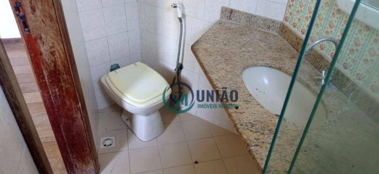 Imagem Casa com 4 Quartos à Venda, 320 m² em Maria Paula - São Gonçalo Imagem Casa com 4 Quartos à Venda, 320 m² em Maria Paula - São Gonçalo