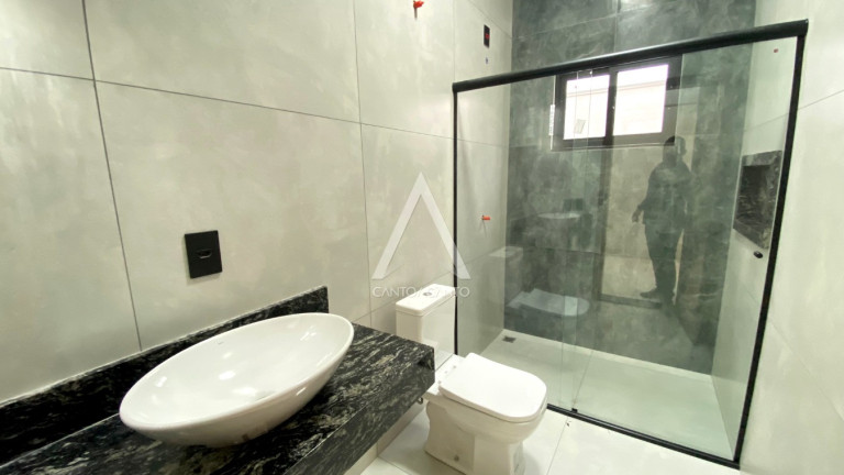 Imagem Casa com 3 Quartos à Venda, 377 m² em Residencial Riviera Suíça - Sinop