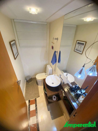 Imagem Apartamento com 3 Quartos à Venda, 181 m² em Pompéia - Santos