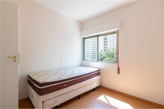 Imagem Apartamento com 2 Quartos à Venda, 70 m² em Moema - São Paulo