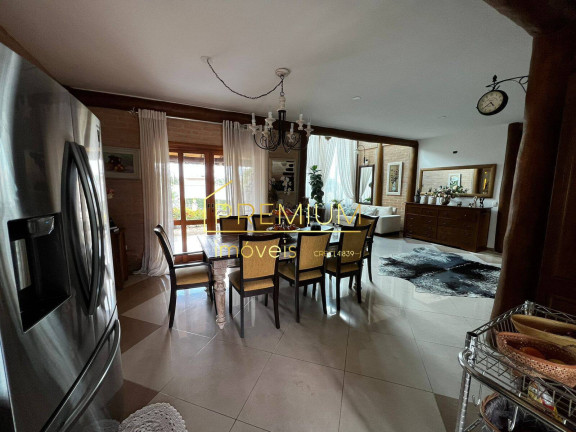 Imagem Casa com 6 Quartos à Venda, 2.700 m² em Medeiros - Jundiaí