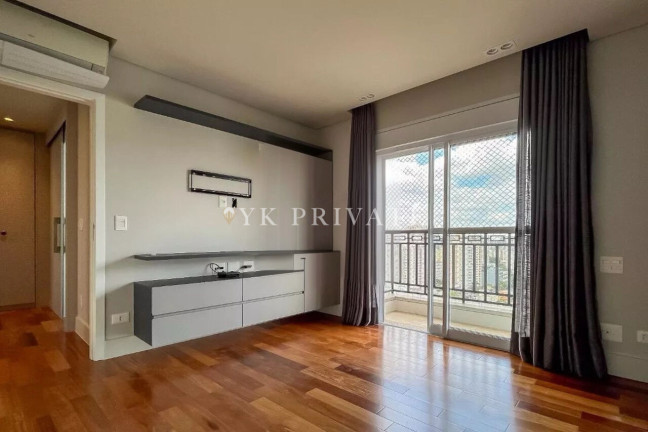 Imagem Apartamento com 3 Quartos à Venda, 175 m² em Vila Romana - São Paulo