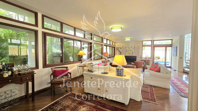 Imagem Casa de Condomínio com 3 Quartos à Venda, 320 m² em Tamboré - Santana De Parnaíba