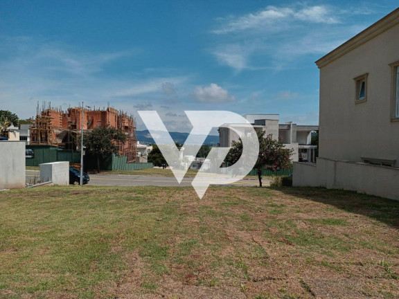 Terreno em Condomínio à Venda, 525 m² em Alphaville - Santana De Parnaíba