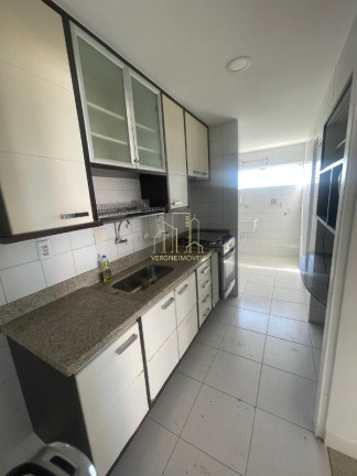 Imagem Imóvel com 4 Quartos à Venda, 148 m² em Imbuí - Salvador Imagem Imóvel com 4 Quartos à Venda, 148 m² em Imbuí - Salvador