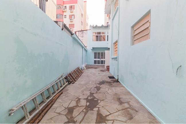 Imagem Casa com 6 Quartos à Venda, 190 m² em Santana - Porto Alegre