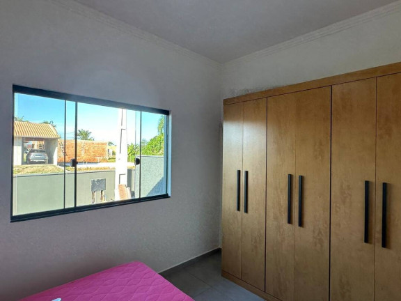 Imagem Casa com 3 Quartos à Venda, 130 m² em Centro - Balneário Barra Do Sul Imagem Casa com 3 Quartos à Venda, 130 m² em Centro - Balneário Barra Do Sul