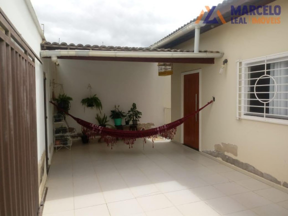 Imagem Casa com 3 Quartos à Venda, 130 m² em Felícia - Vitória Da Conquista Imagem Casa com 3 Quartos à Venda, 130 m² em Felícia - Vitória Da Conquista