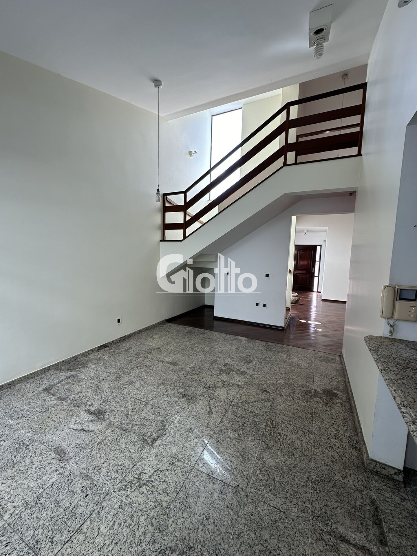 Imagem Casa com 3 Quartos à Venda, 294 m² em Vila Oliveira - Mogi Das Cruzes