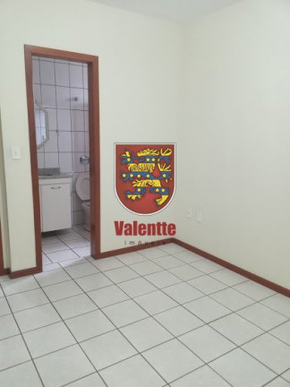 Imagem Casa com 3 Quartos à Venda, 320 m² em Capoeiras - Florianópolis Imagem Casa com 3 Quartos à Venda, 320 m² em Capoeiras - Florianópolis