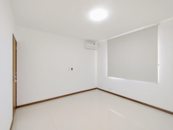 Imagem Imóvel com 3 Quartos à Venda, 153 m² em Alto - Teresópolis Imagem Imóvel com 3 Quartos à Venda, 153 m² em Alto - Teresópolis