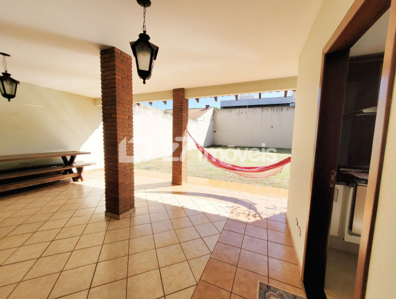 Imagem Sobrado com 4 Quartos à Venda, 323 m² em Zona 05 - Maringá Imagem Sobrado com 4 Quartos à Venda, 323 m² em Zona 05 - Maringá