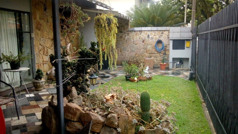 Imagem Casa com 4 Quartos à Venda, 300 m² em Vista Verde - São José Dos Campos Imagem Casa com 4 Quartos à Venda, 300 m² em Vista Verde - São José Dos Campos
