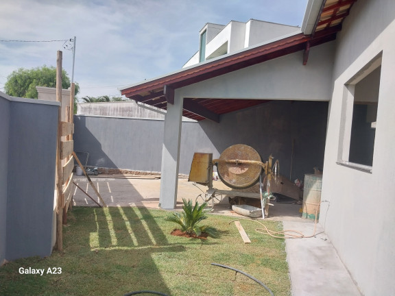Imagem Casa com 3 Quartos à Venda,  em Santa Rita - Pouso Alegre