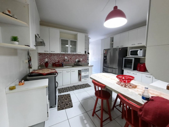 Imagem Imóvel com 3 Quartos à Venda, 131 m² em Alto - Teresópolis Imagem Imóvel com 3 Quartos à Venda, 131 m² em Alto - Teresópolis