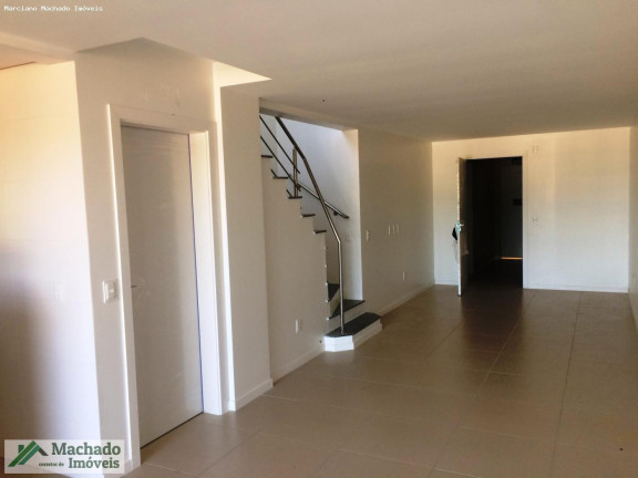 Imagem Cobertura com 3 Quartos à Venda, 190 m² em Centro - Santa Maria