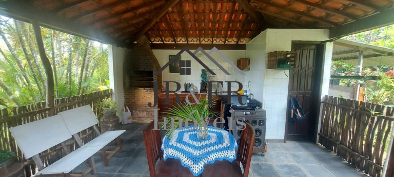Imagem Chácara com 4 Quartos à Venda, 220 m² em Barra Do Pojuca (monte Gordo) - Camaçari Imagem Chácara com 4 Quartos à Venda, 220 m² em Barra Do Pojuca (monte Gordo) - Camaçari