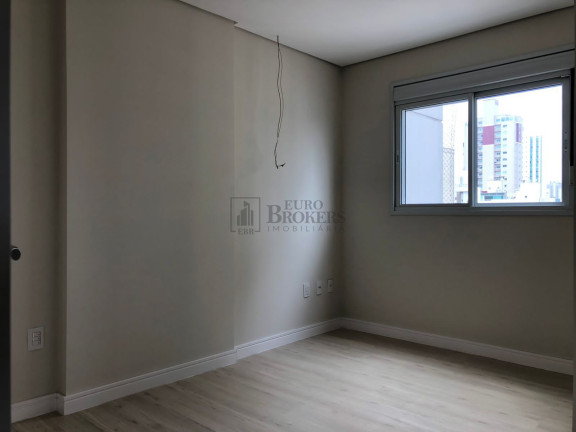 Imagem Apartamento com 4 Quartos à Venda, 140 m² em Centro - Balneário Camboriú Imagem Apartamento com 4 Quartos à Venda, 140 m² em Centro - Balneário Camboriú