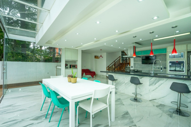 Imagem Casa com 7 Quartos à Venda, 800 m² em Jardim Leonor - São Paulo Imagem Casa com 7 Quartos à Venda, 800 m² em Jardim Leonor - São Paulo