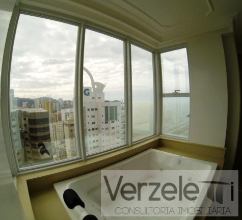 Imagem Apartamento com 4 Quartos à Venda, 316 m² em Centro - Balneário Camboriú Imagem Apartamento com 4 Quartos à Venda, 316 m² em Centro - Balneário Camboriú