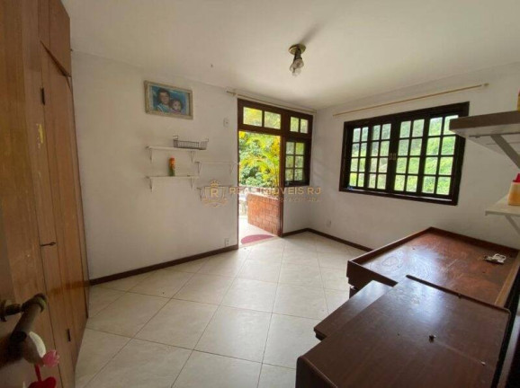 Imagem Casa com 3 Quartos à Venda, 500 m² em Freguesia (jacarepaguá) - Rio De Janeiro Imagem Casa com 3 Quartos à Venda, 500 m² em Freguesia (jacarepaguá) - Rio De Janeiro