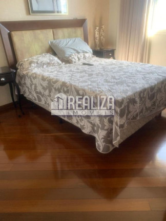 Imagem Apartamento com 3 Quartos à Venda, 191 m² em Boa Vista - Uberaba Imagem Apartamento com 3 Quartos à Venda, 191 m² em Boa Vista - Uberaba