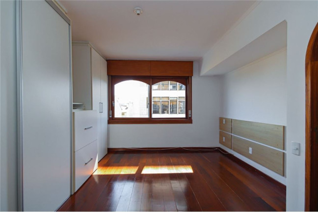 Imagem Apartamento com 3 Quartos à Venda, 155 m² em Santa Tereza - Porto Alegre
