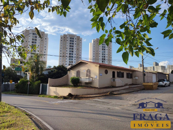 Casa com 3 Quartos à Venda, 200 m² em Parque Três Meninos - Sorocaba
