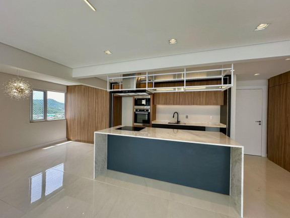 Apartamento com 3 Quartos à Venda, 125 m² em Centro - Balneário Camboriú