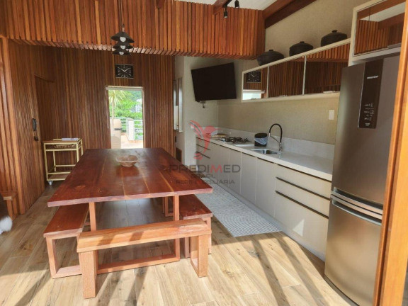 Imagem Apartamento com 3 Quartos à Venda, em Bombas - Bombinhas Imagem Apartamento com 3 Quartos à Venda, em Bombas - Bombinhas