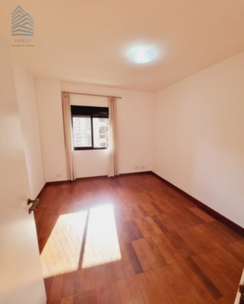 Imagem Imóvel com 3 Quartos à Venda, 134 m² em Paraíso - São Paulo Imagem Imóvel com 3 Quartos à Venda, 134 m² em Paraíso - São Paulo