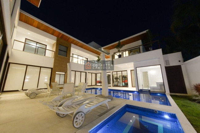 Imagem Casa com 5 Quartos à Venda, 906 m² em Barra Da Tijuca - Rio De Janeiro