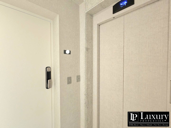Imagem Apartamento com 3 Quartos à Venda, 147 m² em Campo Belo - São Paulo