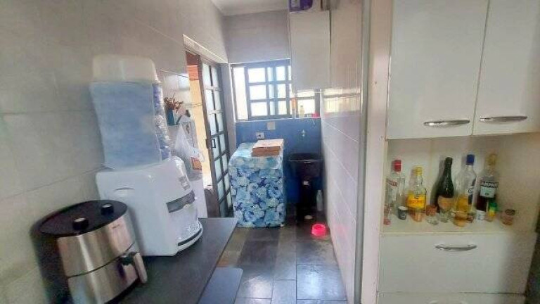 Imagem Casa com 4 Quartos à Venda, 282 m² em Balneário Arpoador - Peruíbe
