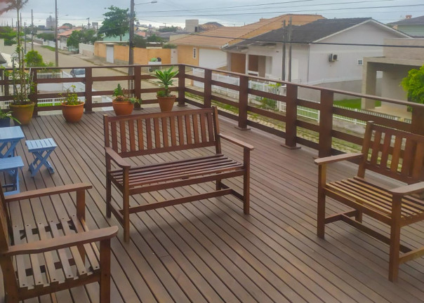 Imagem Casa com 6 Quartos à Venda, 307 m² em Zona Sul - Balneário Rincão