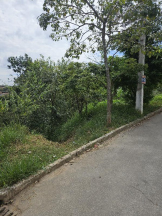 Terreno à Venda, 259 m² em Centro - Raposos