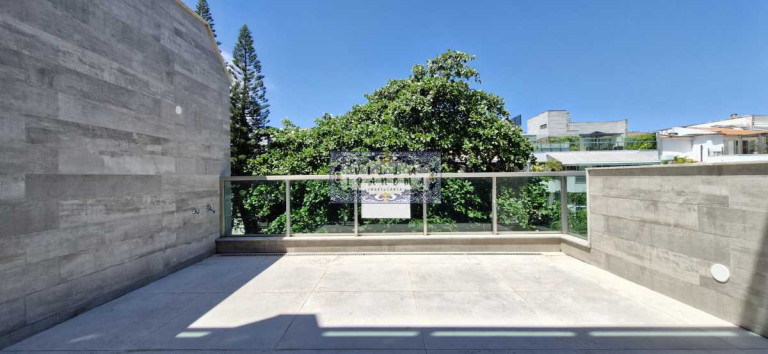 Imagem Cobertura com 4 Quartos à Venda, 330 m² em Barra Da Tijuca - Rio De Janeiro