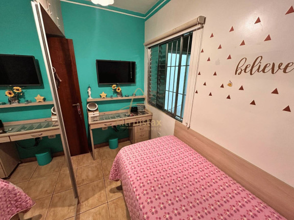 Imagem Casa com 3 Quartos à Venda, em Cipava - Osasco Imagem Casa com 3 Quartos à Venda, em Cipava - Osasco