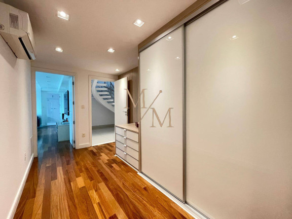 Imagem Apartamento com 5 Quartos à Venda, 741 m² em Gonzaga - Santos Imagem Apartamento com 5 Quartos à Venda, 741 m² em Gonzaga - Santos