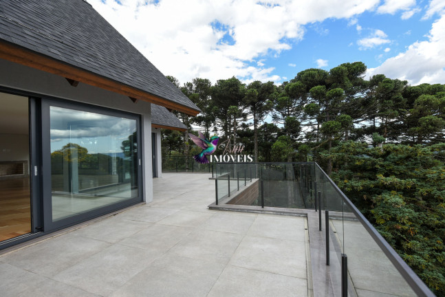 Imagem Apartamento com 3 Quartos à Venda, 319 m² em Planalto - Gramado