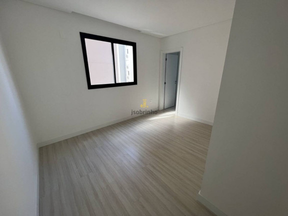 Apartamento com 4 Quartos à Venda, 163 m² em Meia Praia - Itapema