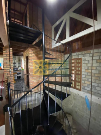 Imagem Casa com 6 Quartos à Venda, 420 m² em Araça - Porto Belo Imagem Casa com 6 Quartos à Venda, 420 m² em Araça - Porto Belo