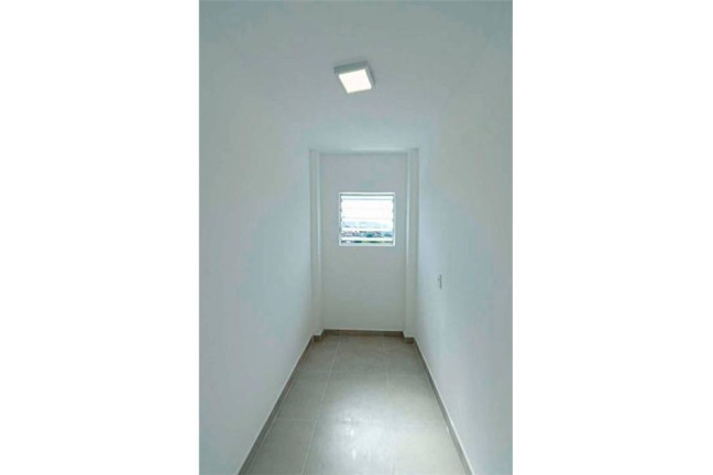 Imagem Apartamento com 2 Quartos à Venda, 50 m² em Campo Grande - Rio De Janeiro Imagem Apartamento com 2 Quartos à Venda, 50 m² em Campo Grande - Rio De Janeiro