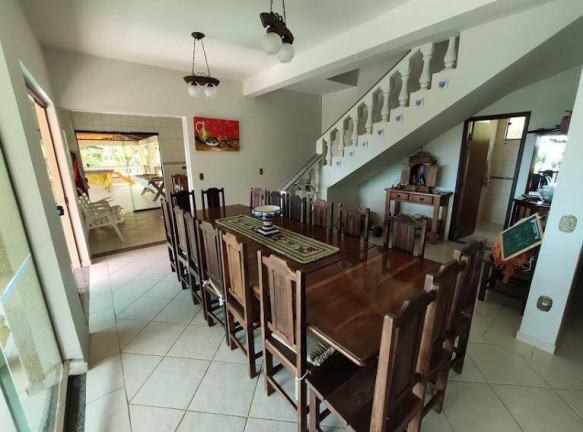 Imagem Casa com 4 Quartos à Venda, 5.310 m² em Jacareí Imagem Casa com 4 Quartos à Venda, 5.310 m² em Jacareí