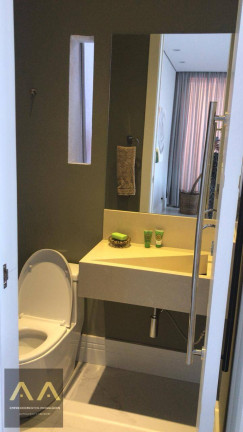 Imagem Casa com 4 Quartos à Venda, 310 m² em Alphaville - Santana De Parnaíba Imagem Casa com 4 Quartos à Venda, 310 m² em Alphaville - Santana De Parnaíba