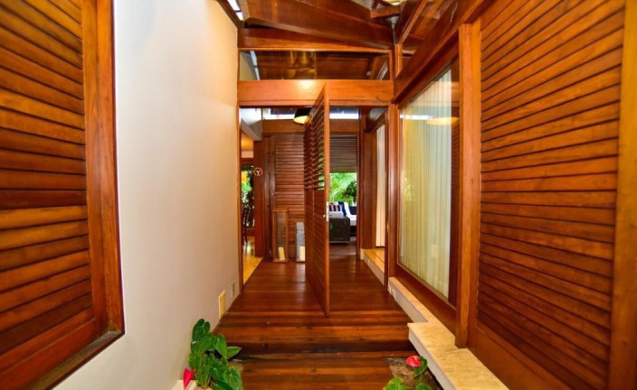 Imagem Casa com 5 Quartos à Venda, em Piscinas Naturais - Mata De São João Imagem Casa com 5 Quartos à Venda, em Piscinas Naturais - Mata De São João