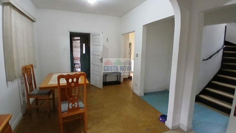 Imagem Casa com 4 Quartos à Venda, 267 m² Imagem Casa com 4 Quartos à Venda, 267 m²