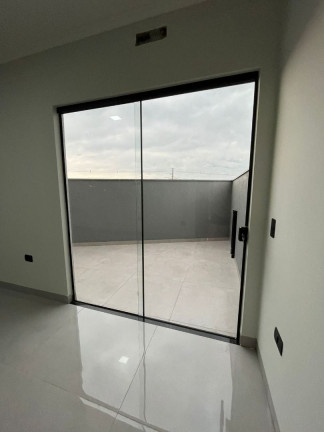 Imagem Casa com 3 Quartos à Venda, 135 m² em Jd Paulista - Maringa