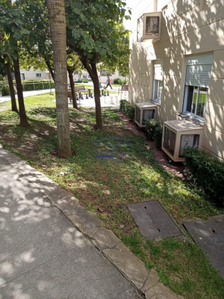 Imagem Imóvel com 2 Quartos à Venda, 45 m² em Cristal - Porto Alegre