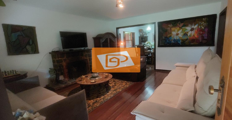 Imagem Fazenda à Venda, 8.553 m² em Araras - Petrópolis
